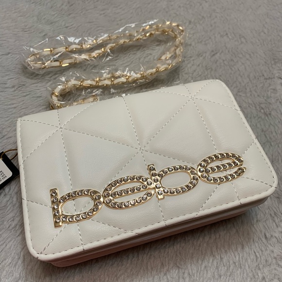 Bebe ZAZA FLAP WHITE CROSSBODY Retail: $89.00 - Picture 9 of 14